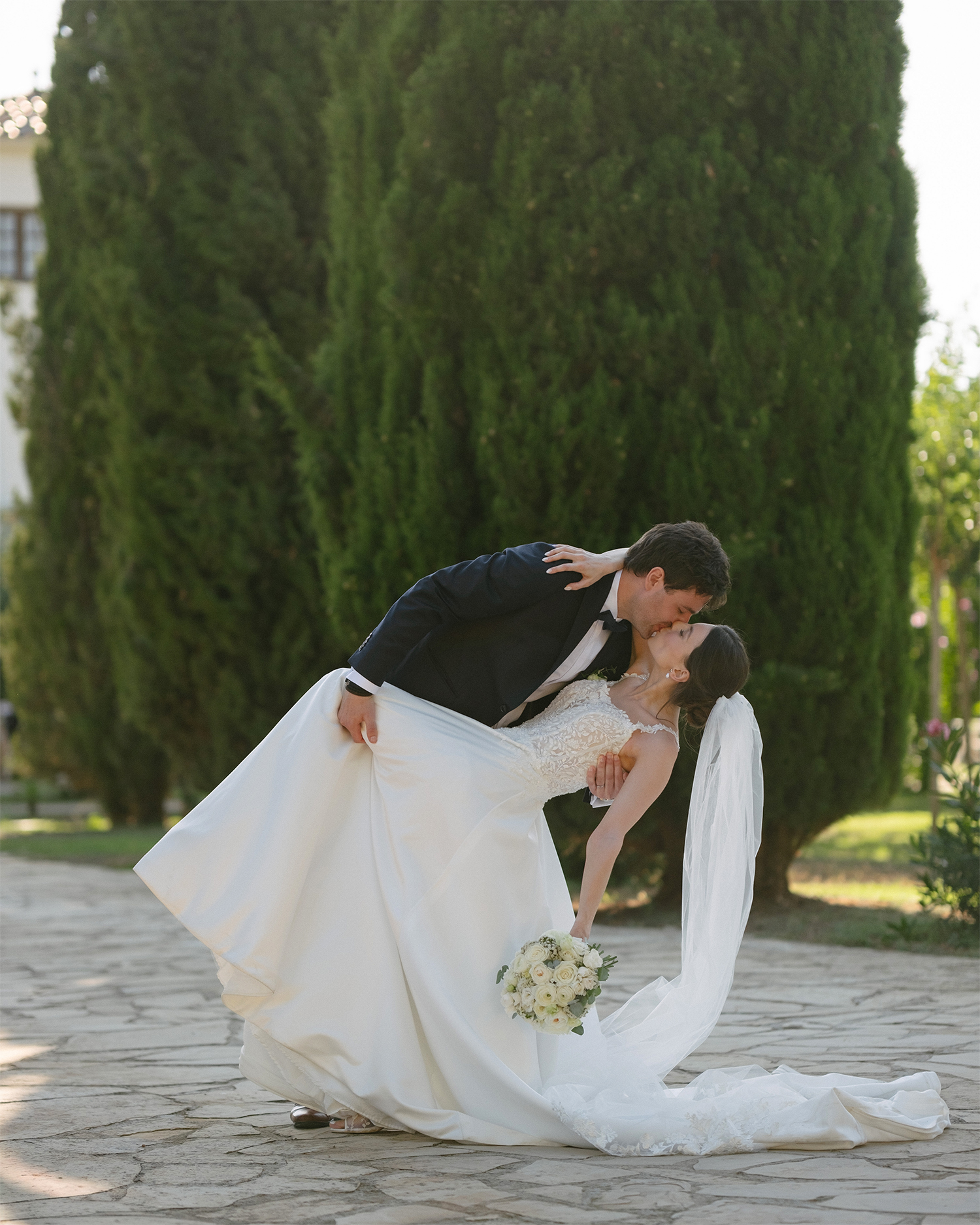 Finca La Concertista Wedding Finca La Concertista Wedding An intimate celebration centred around good food, great company and the simple joy of gathering together in a beautiful setting.